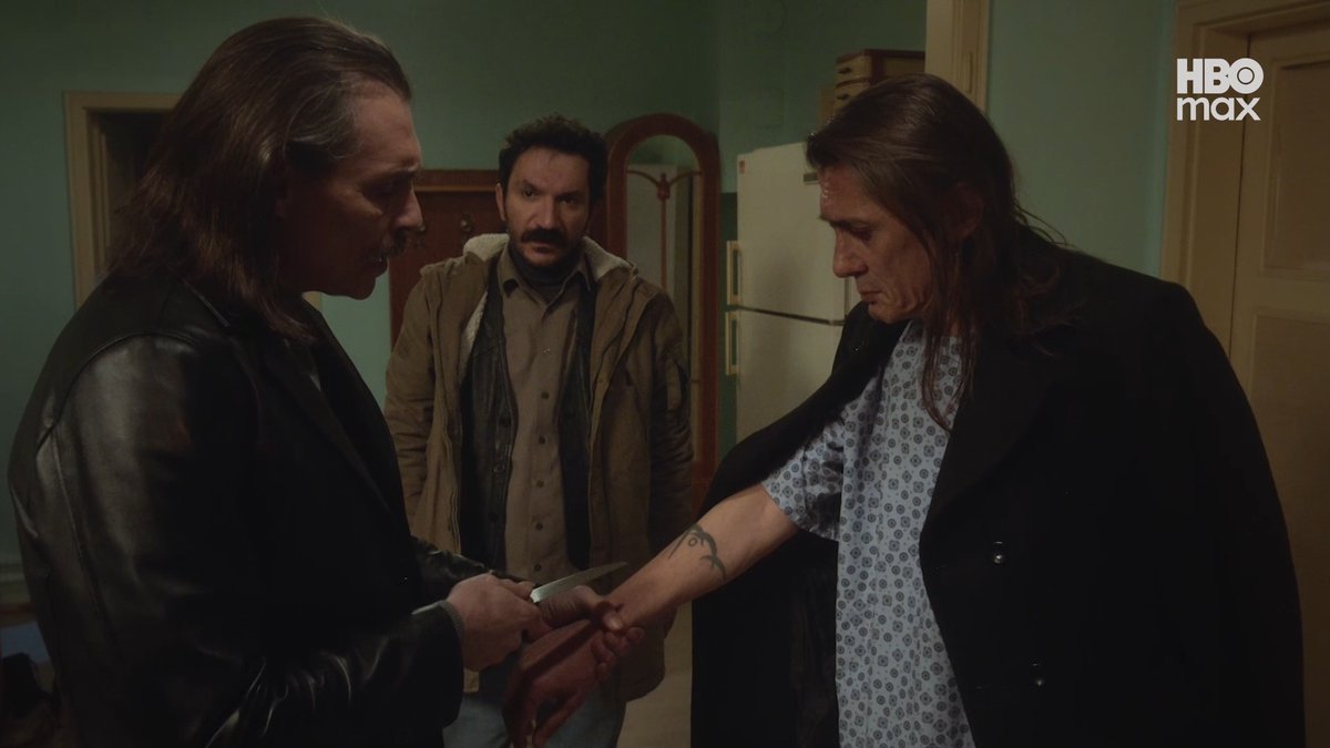 İmkanı olan sükunetini korusun! Çekiç ve Gül: Bir Behzat Ç. Hikayesi, 3. sezon finaliyle şimdi sadece HBO Max'te.