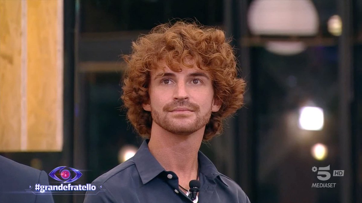 comunque devo dire la verità, la mia delusione più grande è non aver visto ila tra i primi trenta, anni a chiamare tutte mamme, poi quella che lo meriterebbe davvero snobbata così,,,,,,,