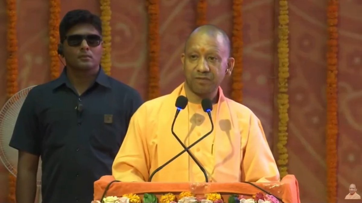 कह दिया गया था- गौतम बुद्ध नगर जाएंगे तो दोबारा मुख्यमंत्री नहीं बन सकते... मैंने कहा- तब तो जरूर जाऊंगा मैं पहला व्यक्ति हूं, जो 5 साल लगातार मुख्यमंत्री रहने के बाद जनता-जनार्दन के आशीर्वाद से फिर से चुनकर आया हूं...