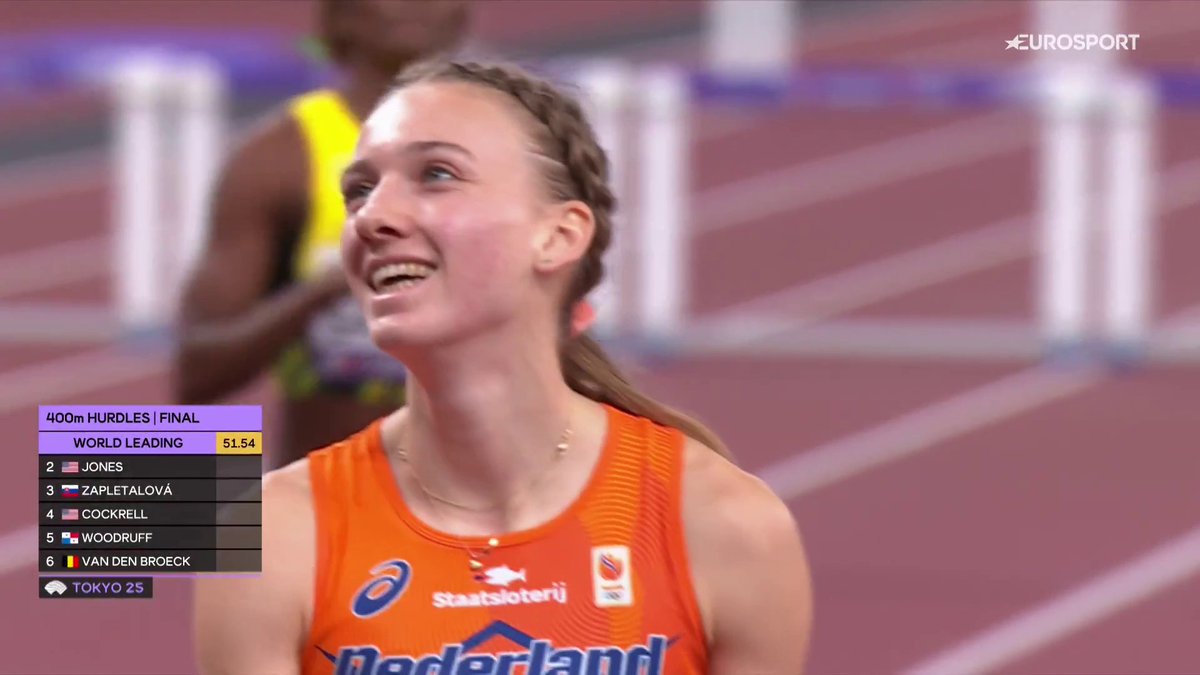 Femke Bol lo vuelve a hacer 🔥 CAMPEONA DEL MUNDO y SEXTA MEDALLA MUNDIAL 2022: 🥈🥈 2023: 🥇🥇 2025: 🥇🥈 #WorldAthleticsChampionships