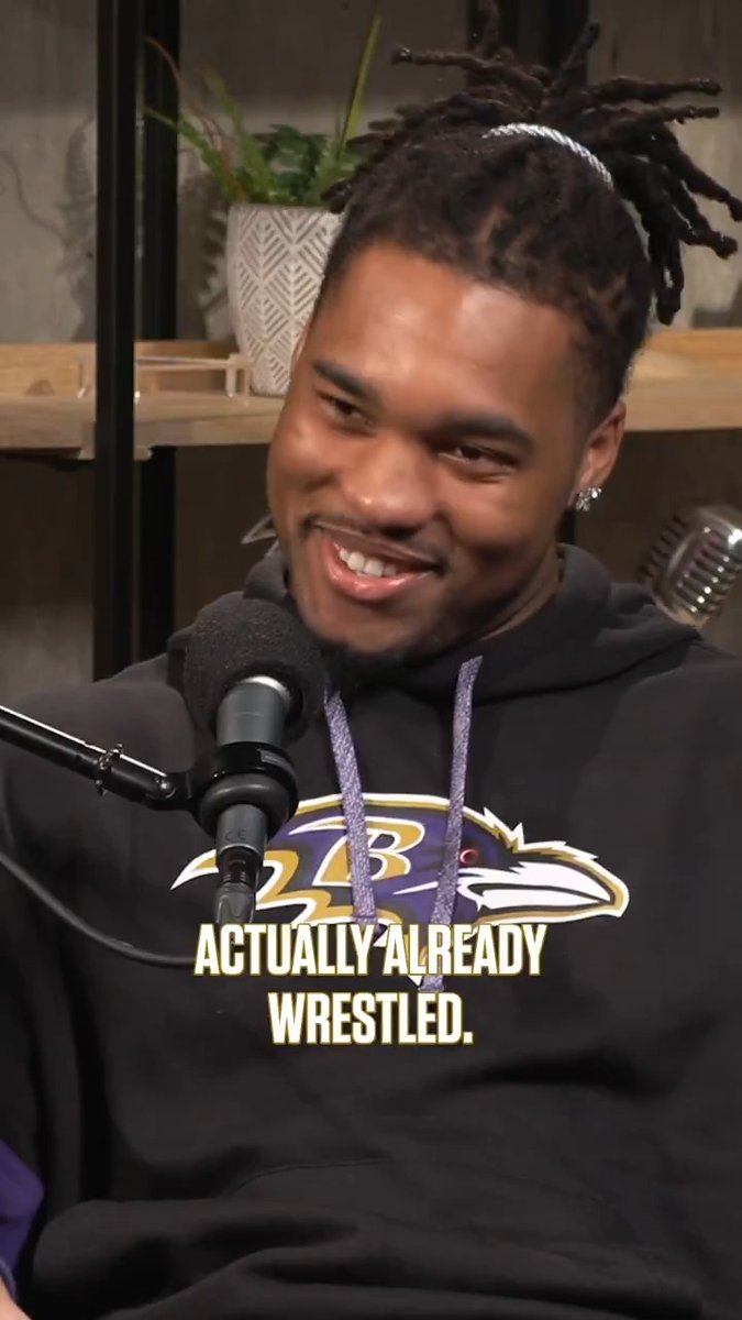 The locker room wrestling match between michael green and Tyler Linderbaum is the match we didn't know we needed. 🤣 Watch: Listen: