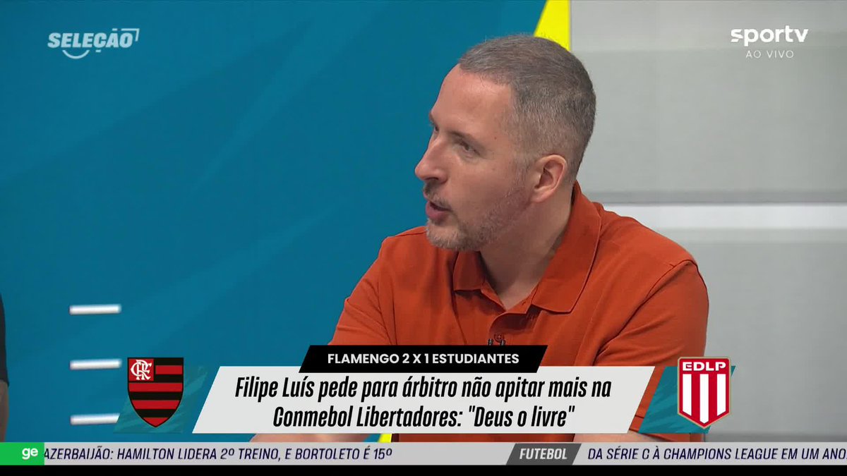 Felipe Melo, no Sportv: “Foi mão e pênalti para o Flamengo.” Alexandre Lozetti: “O cara do Estudiantes estava com o colar do anjo, não é possível. Ele fez um pênalti, deu um bico no Plata e não aconteceu nada.” 🎥 sportv | ge
