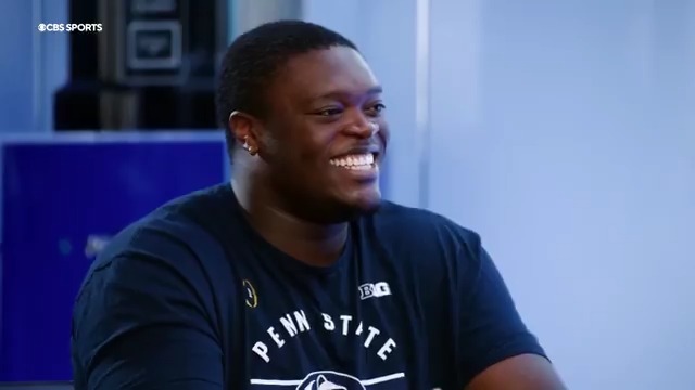 Big guys gotta EAT. 🍽️😂 #WeAre | via @CBSsports