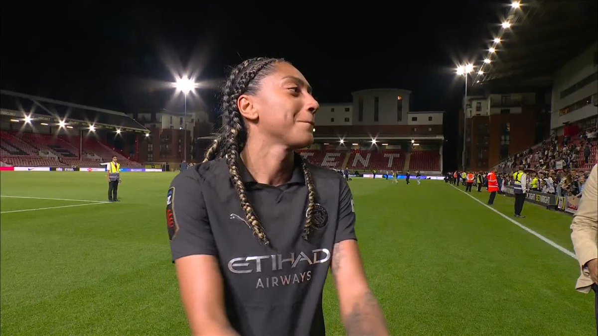 "It's because of the whole team" 👏 Kerolin reacts to Man City's huge win over Spurs! 🗣️
