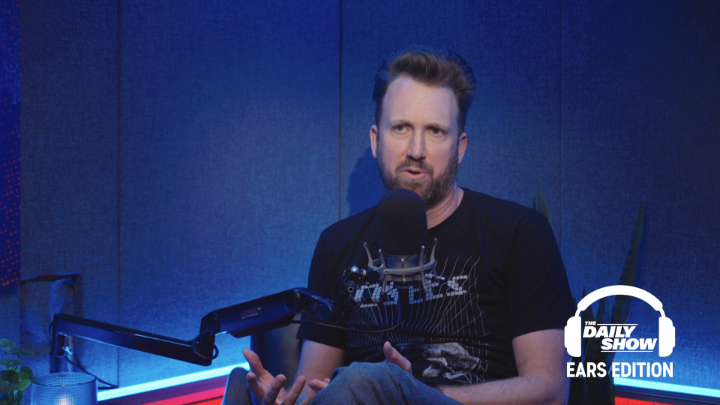 .Jordan Klepper on Kimmel, corporate kowtowing, and Trump's crackdown on free speech. Full conversation in The Daily Show Ears Edition pod feed