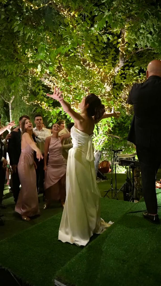 Weddings in Puglia, Italy 🇮🇹 Where the bride goes wild