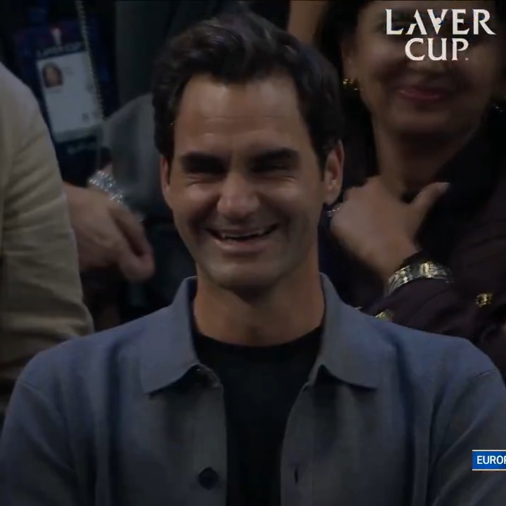 Carlos Alcaraz spoke about Roger Federer's golf swing at the Laver Cup: "It's crazy that everything he does, he does with great style." 🏌️ No truer words have ever been spoken.