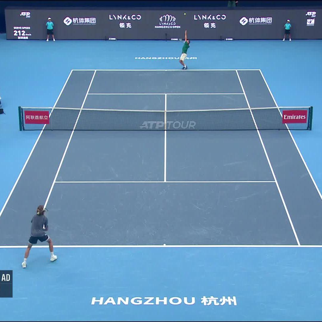 World class defence from Andrey Rublev 🤯 #HangzhouOpen