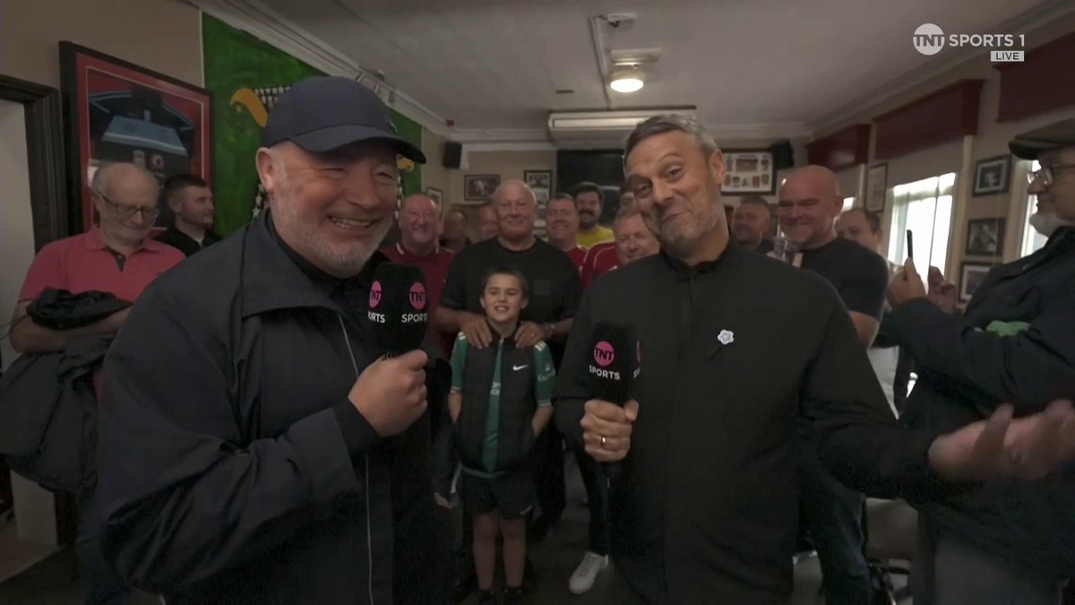 "You're trying to think where can Everton win the game... I'm not sure they can" Ally McCoist makes his Merseyside Derby predictions with Darren Fletcher 🗣 📺 TNT Sports &amp; discovery+ UK