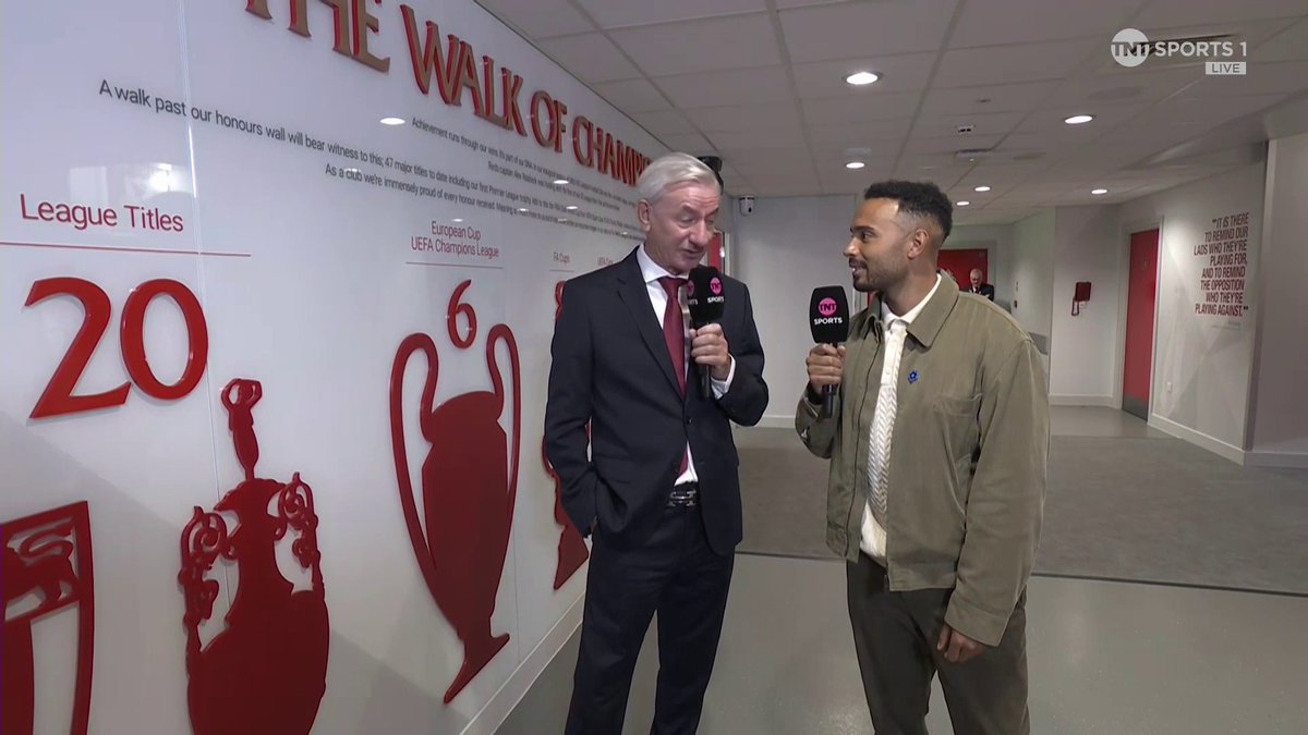 “100%” 💯 Liverpool's all-time top scorer Ian Rush says Mo Salah is right up there with the club's greatest legends 🐐 🎙@liammacdevitt | 📺 TNT Sports &amp; discovery+ UK