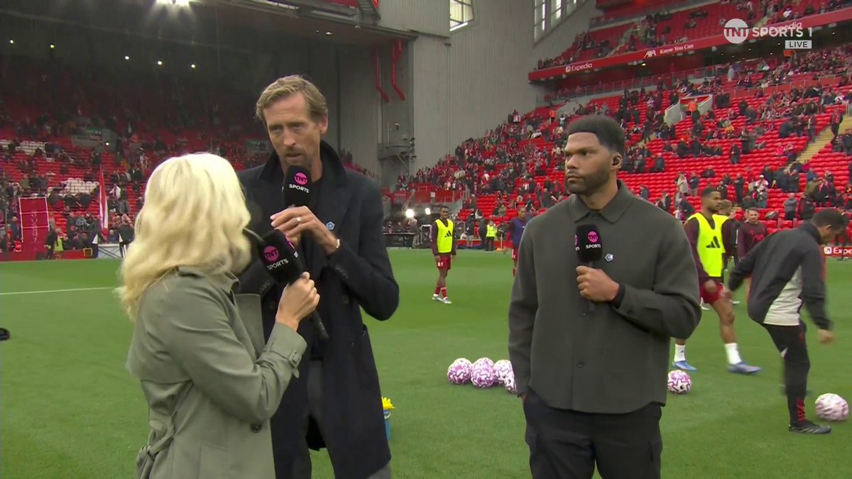 “van Dijk is right up there amongst them” The panel see Virgil van Dijk as one of the greatest ever Liverpool and Premier League players 👏 🎙Lynsey Hipgrave | 📺 TNT Sports & discovery+ UK