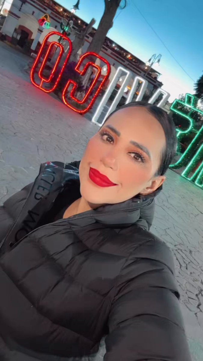 Trabajando desde las 5:00 am, ahora mismo en #SanJuanTeotihuacán, #EstadoDeMéxico; seguimos haciendo crecer el equipo para #MéxicoNuevo. #SandraCuevasMX