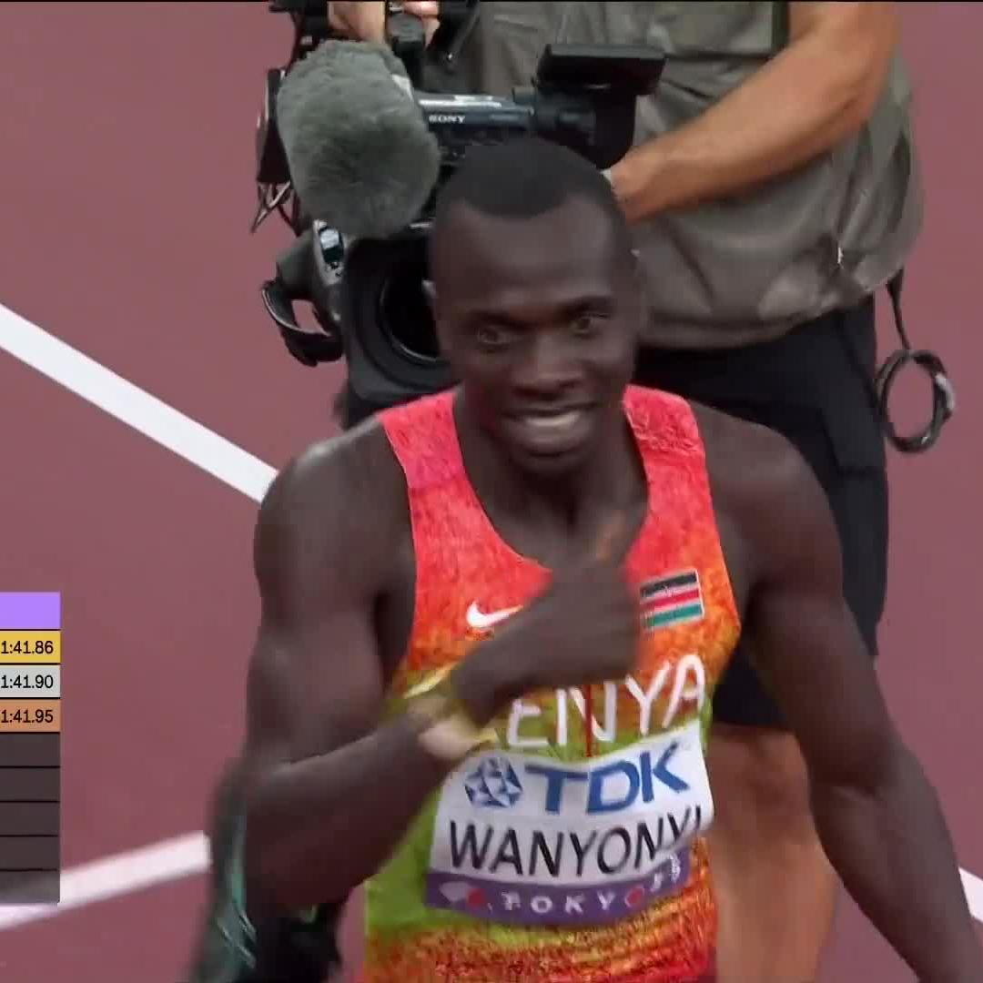 Emmanuel Wanyonyi holds his nerve to claim GOLD 🥇🇰🇪 He wins the Men's 800m final and he breaks the Championship Record 👏👏 #SSAthletics | #WCHTokyo25