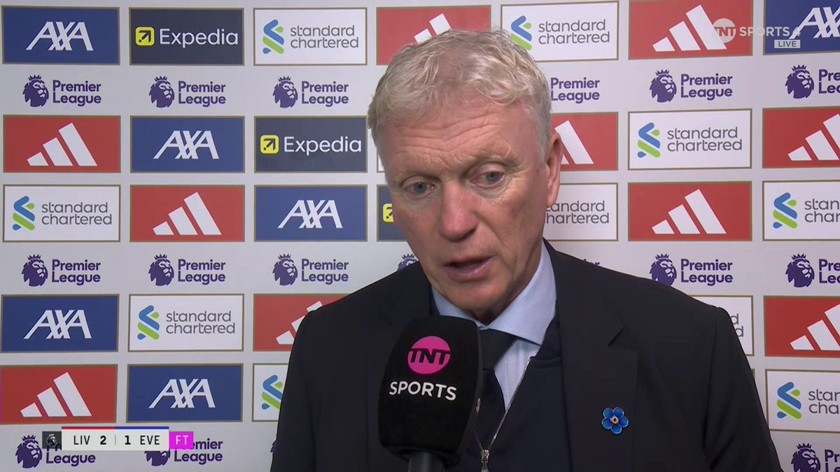“I found some of the decisions really strange, but we’ve come to get used to that here” David Moyes wasn't happy with the officiating in the Merseyside derby, but was proud of Everton's performance 👏 🎙@julesbreach | 📺 TNT Sports & discovery+ UK