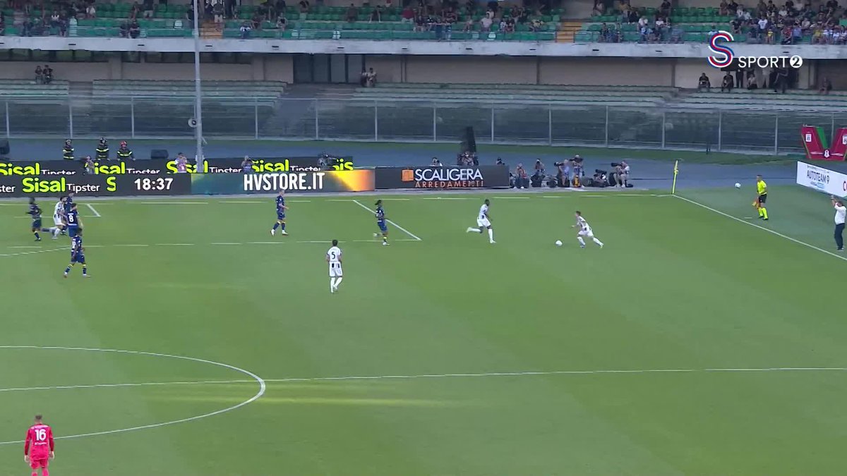 ⚫️Juventus, Hellas Verona deplasmanında 1-0 öne geçiyor!