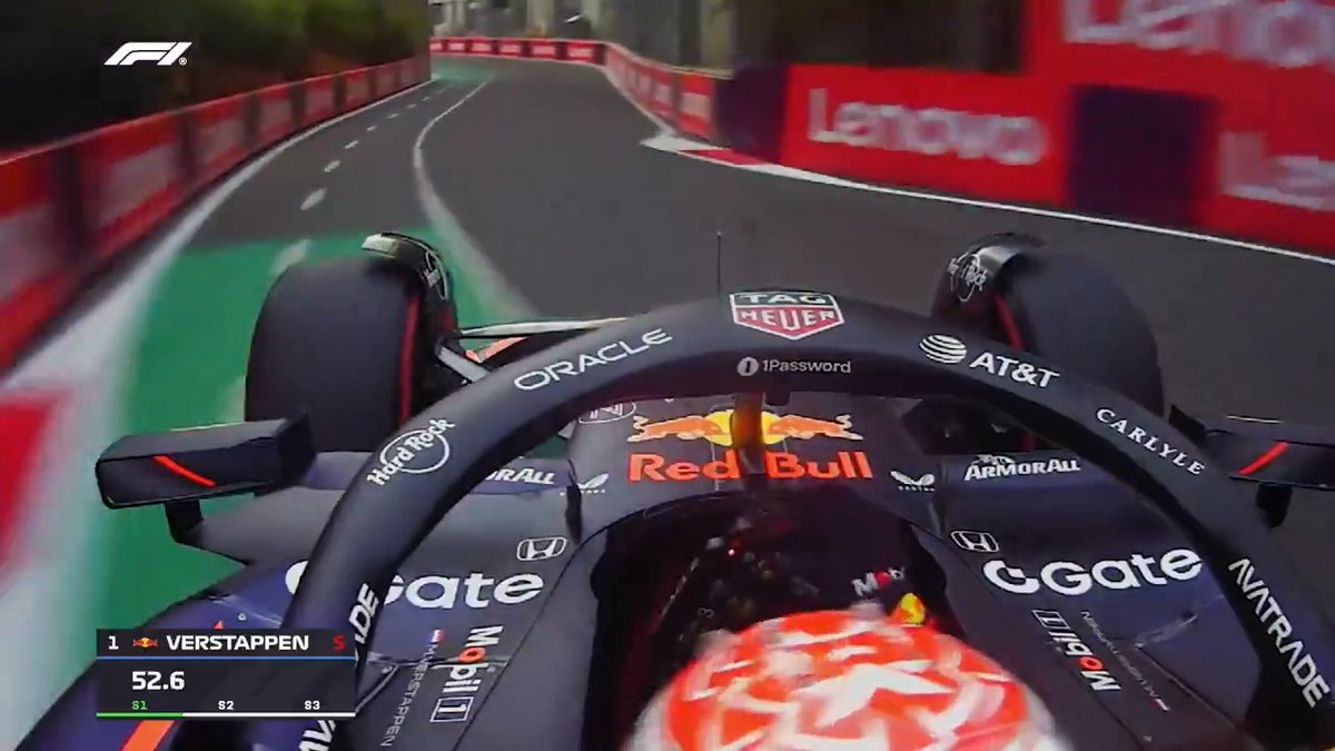 Max Verstappen stormed to his sixth pole position of the season with this breathless lap around the streets of Baku 🤩 #F1 #AzerbaijanGP Pirelli Motorsport
