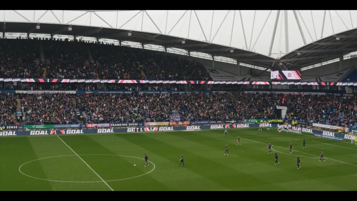Some performance. Some atmosphere. What a day ⚪️ #bwfc
