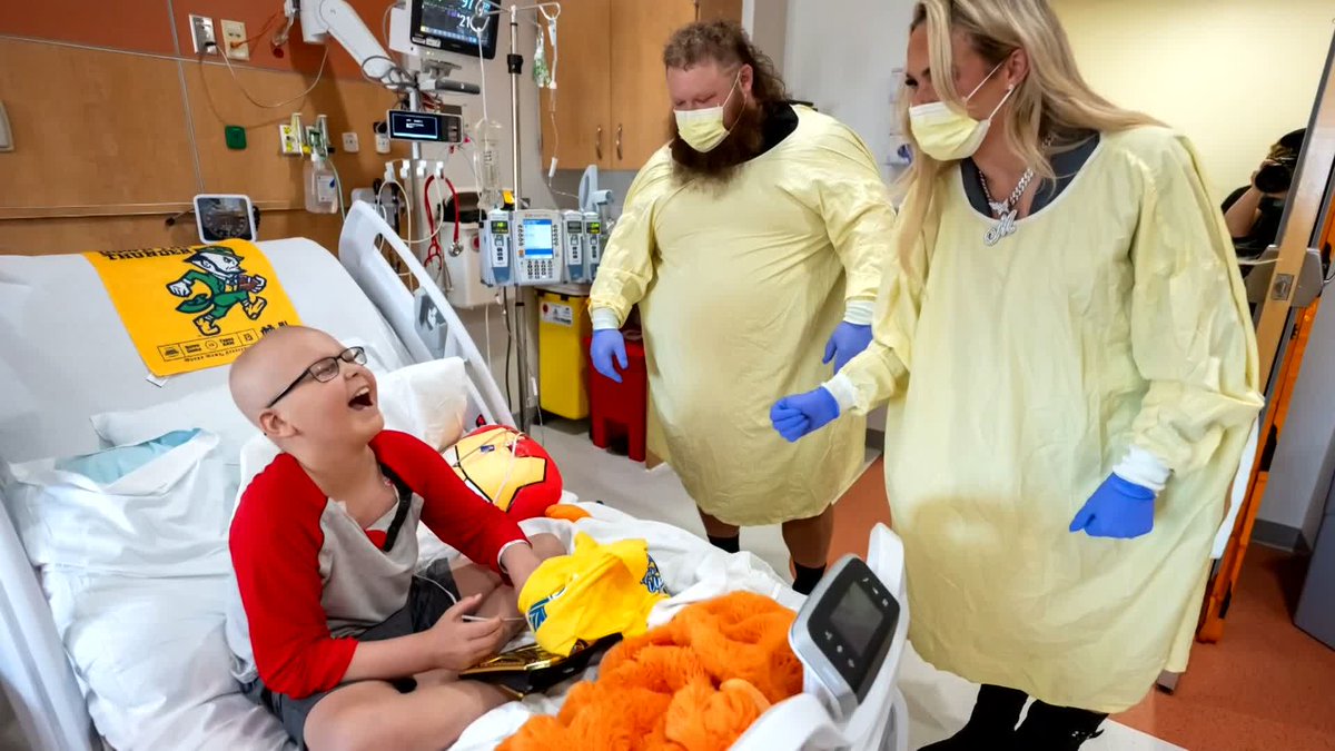 Ahead of Wrestlepalooza, WWE Superstars visited Riley Children’s Hospital to celebrate Wrestlepalooza Weekend in Indianapolis and WWE’s inaugural ESPN Premium Live Event!