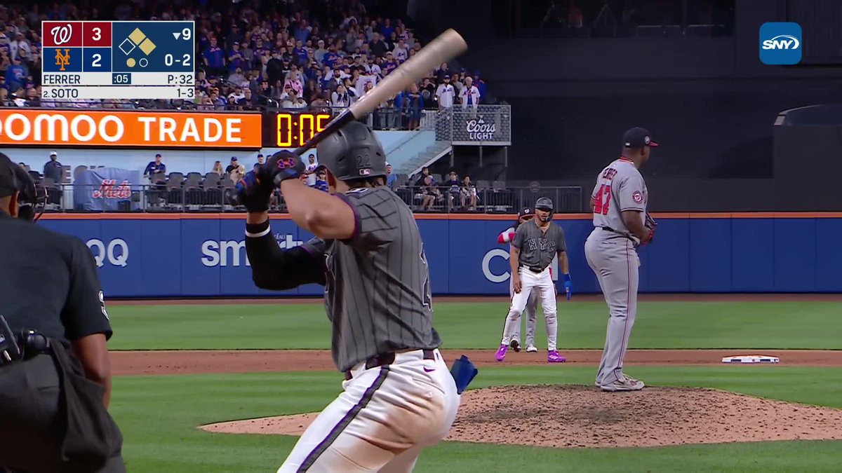 JUAN SOTO TIES THE GAME IN THE 9TH!