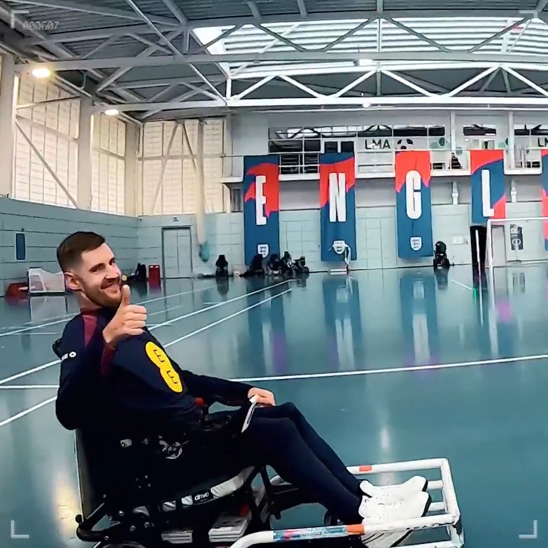 Training up close with the England Powerchair team! 🦁
