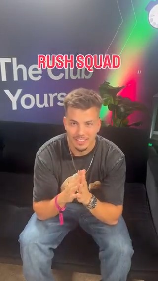 🎩 𝐌𝐔𝐂𝐇𝐀 𝐂𝐀𝐋𝐈𝐃𝐀𝐃 en el Rush Squad de David Suárez para el #FC26. 😏 ¿Crees que lo podrías mejorar? 🎮 EA SPORTS FC ESPAÑA 🎮