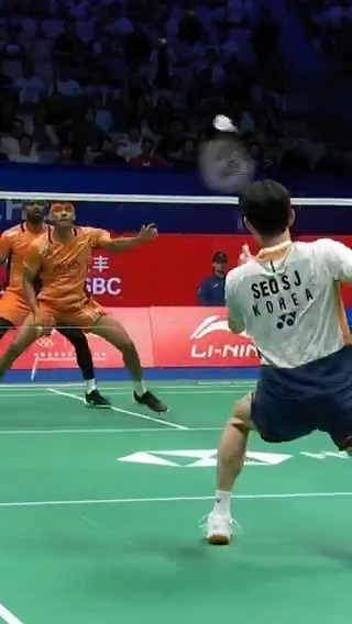 Magic from Seo Seung Jae. Follow live action: HSBC Sport #BWFWorldTour #ChinaMasters2025