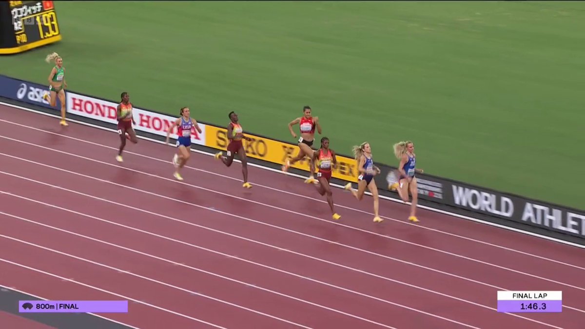 It's a silver and bronze for Great Britain in the Women's 800m! Georgia Hunter Bell with the silver medal and Keely Hodgkinson with the bronze. #WorldAthleticsChamps