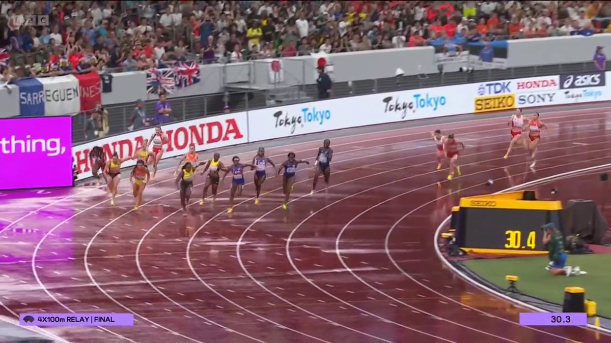 The Great Britain 4x100m Women's relay team have narrowly missed out on a medal at the #WorldAthleticsChamps.