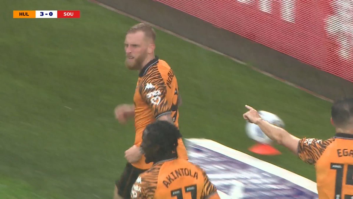Oli McBurnie is the most underrated striker in the division. Has been excellent since he joined Hull 🙌