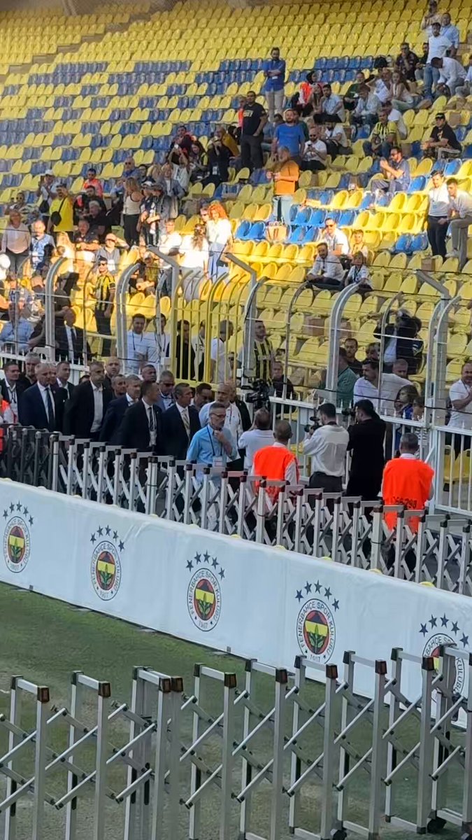 Ali Koç'un stada girişi.