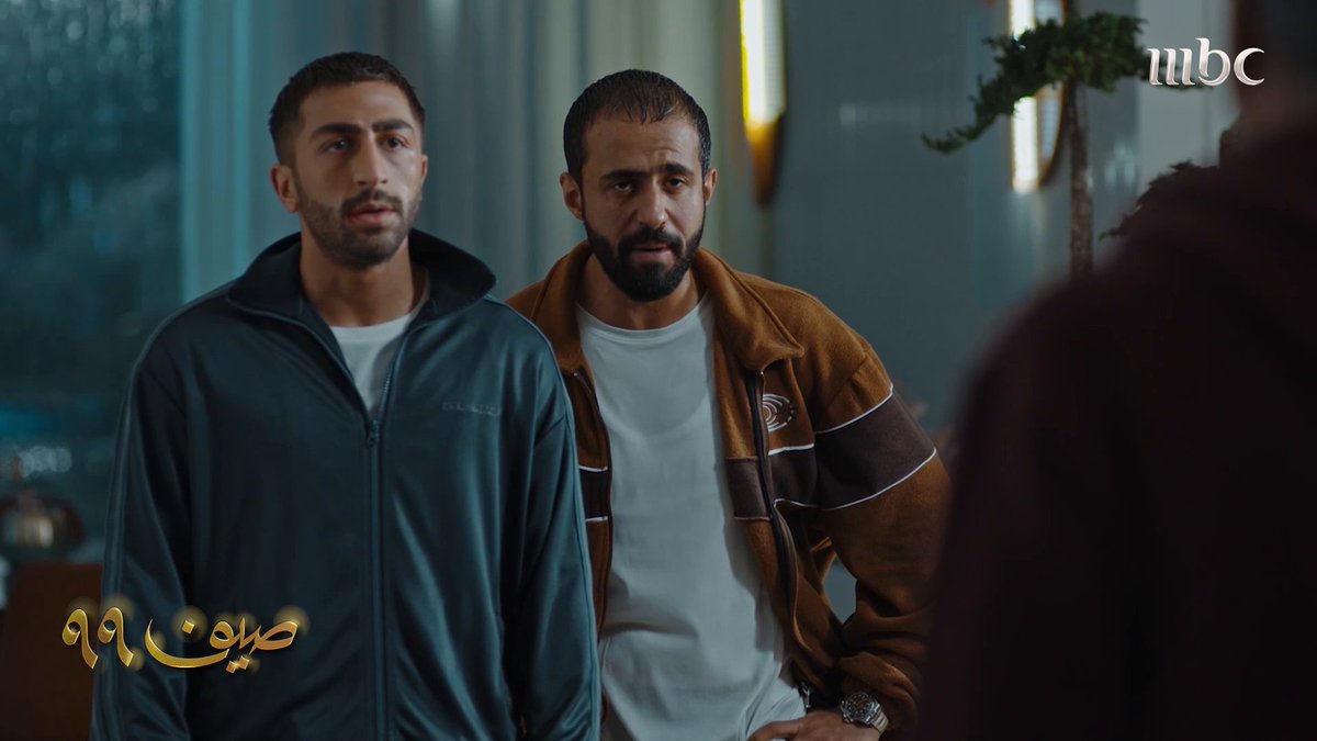 رغم خلافاتهم.. كل العائلة اجتمعت لتحمي ليان! مسلسل #صيف99 يعرض من الأحد – الخميس الساعة 6 مساءً بتوقيت السعودية على #MBC1 لمتابعة البث المباشر يعرض على شاهد