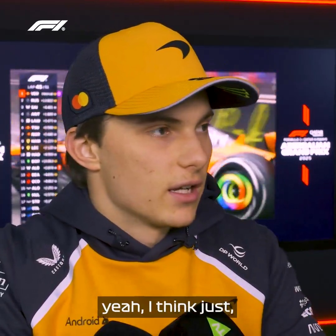 Oscar explains how his race unravelled at the start #F1 #AzerbaijanGP