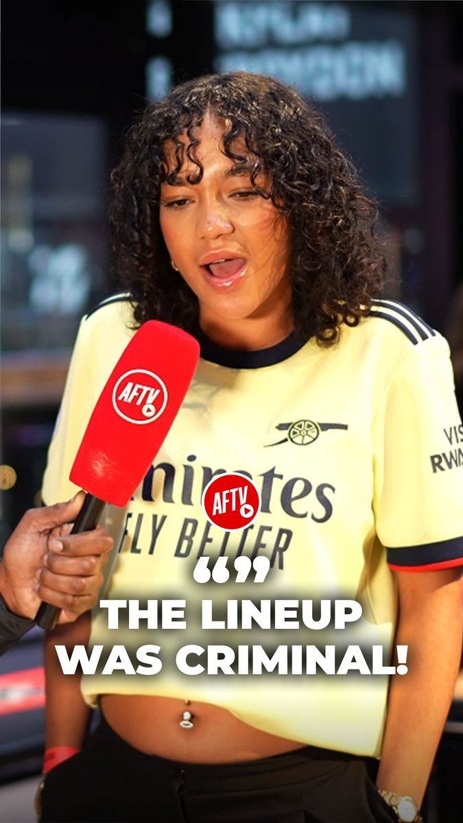 Liv is ๐๐๐ ๐๐๐๐๐ with the starting XI...and we ๐๐๐ you aren't, either! ๐คท #FanCams
