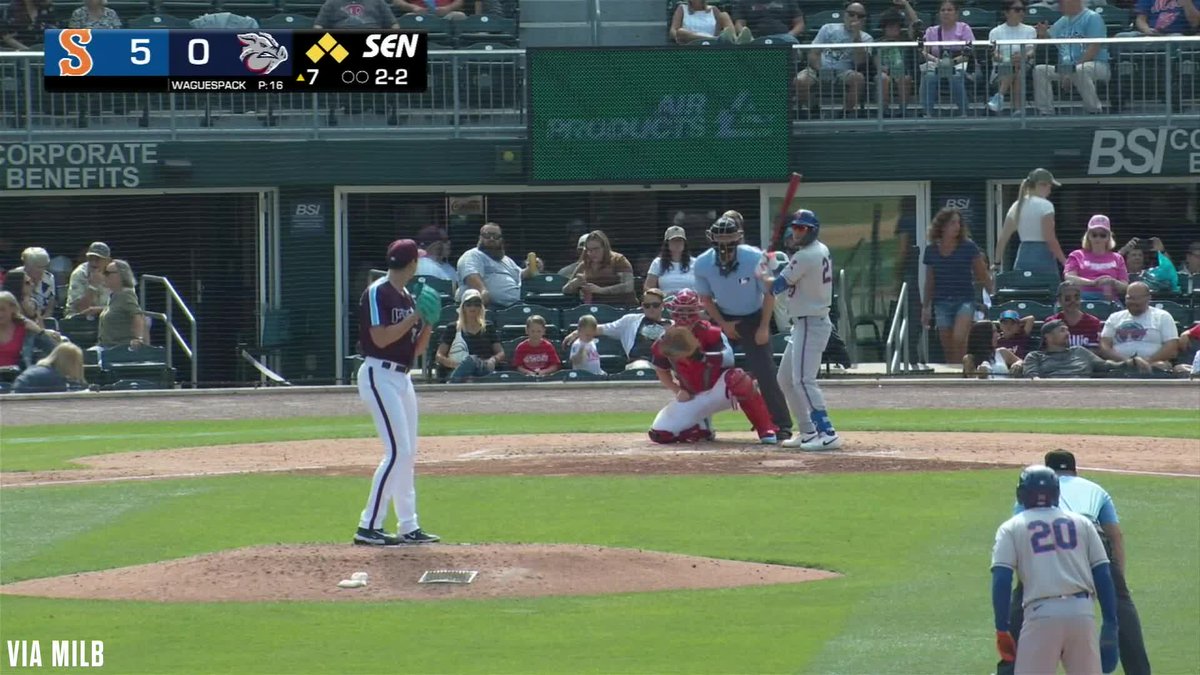 Tyrone Taylor hits an RBI single for Triple-A Syracuse!