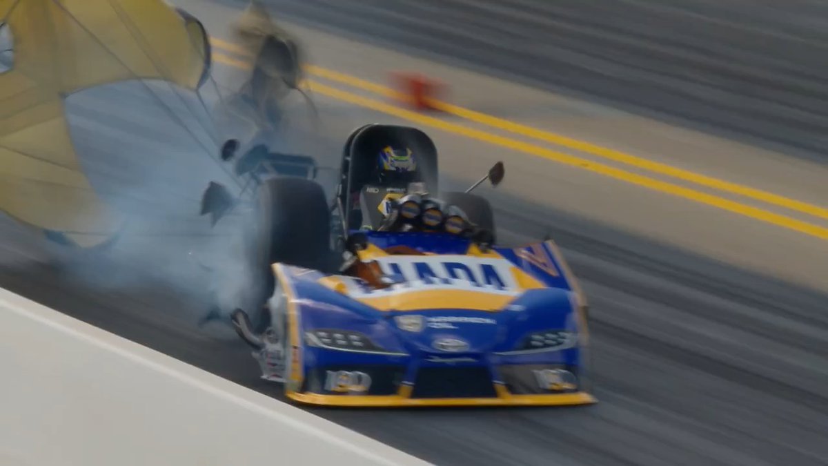 .Ron Capps destroys a Funny Car body during eliminations at the #CarolinaNats! Ron Capps Motorsports • zMAX Dragway
