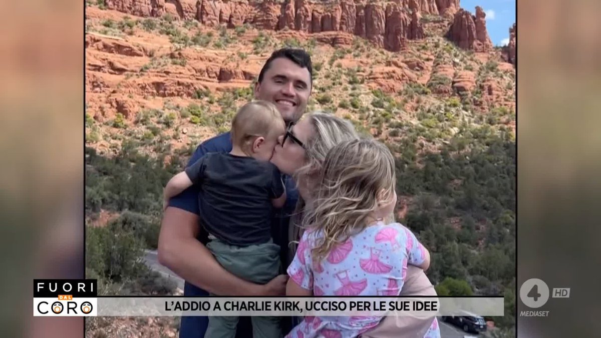 La moglie di Charlie Kirk, ucciso a 31 anni per le sue idee: "Lui amava ciò che faceva". Profondamente cristiano, sposato con Miss Arizona, aveva 2 figli. Per gli oppositori "lui se l'è cercata". Il servizio completo di Raffaella Regoli a #Fuoridalcoro è su Mediaset Infinity