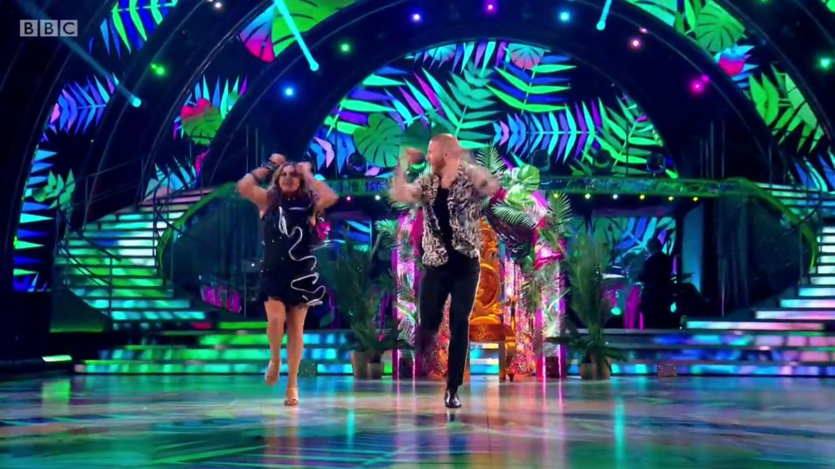 How the British public let her be voted out first after delivering this in week 1 we'll never know