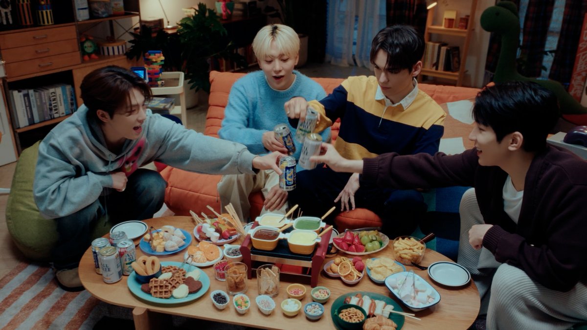 SEVENTEEN with SUNTORYノンアル 「ノンアルフォンデュPARTY :スイーツフォンデュ!? 」篇 公開中! #SEUNGKWAN #VERNON #WONWOO #DINO #ノンアルフォンデュ #一緒にノンアルのもう #SEVENTEEN #SVT #SUNTORY #サントリーのノンアル
