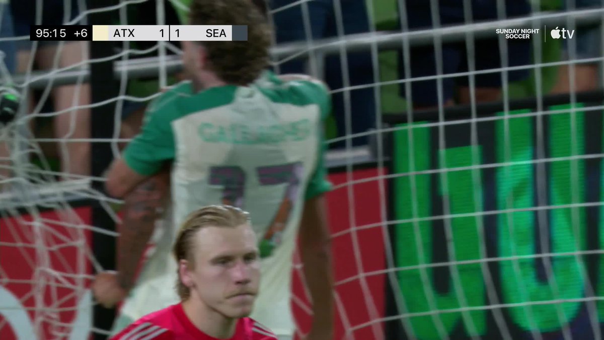 Myrto Uzuni wins it in the 96th minute for Austin FC ⏱️ (via Major League Soccer)