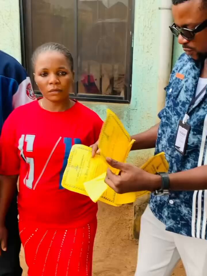 NAPTIP denied. Thankfully, one of the kids got hold of a phone and called the Delta orphanage revealing they are in Kano State at a place called Nasarawa Children’s Home and they were being flogged and forced to study the Quran. He also sent a photo showing the 17 year old Chikamso now wearing hijab. After nearly 4 months of silence since June 15th, because the case became public last week, NAPTIP now issued a statement last week on September 16th, claiming the children were rescued from traffickers. They thought they could get away with it like others, not realizing they messed up this time by taking children belonging to the orphanage staff and children whose mothers are alive.