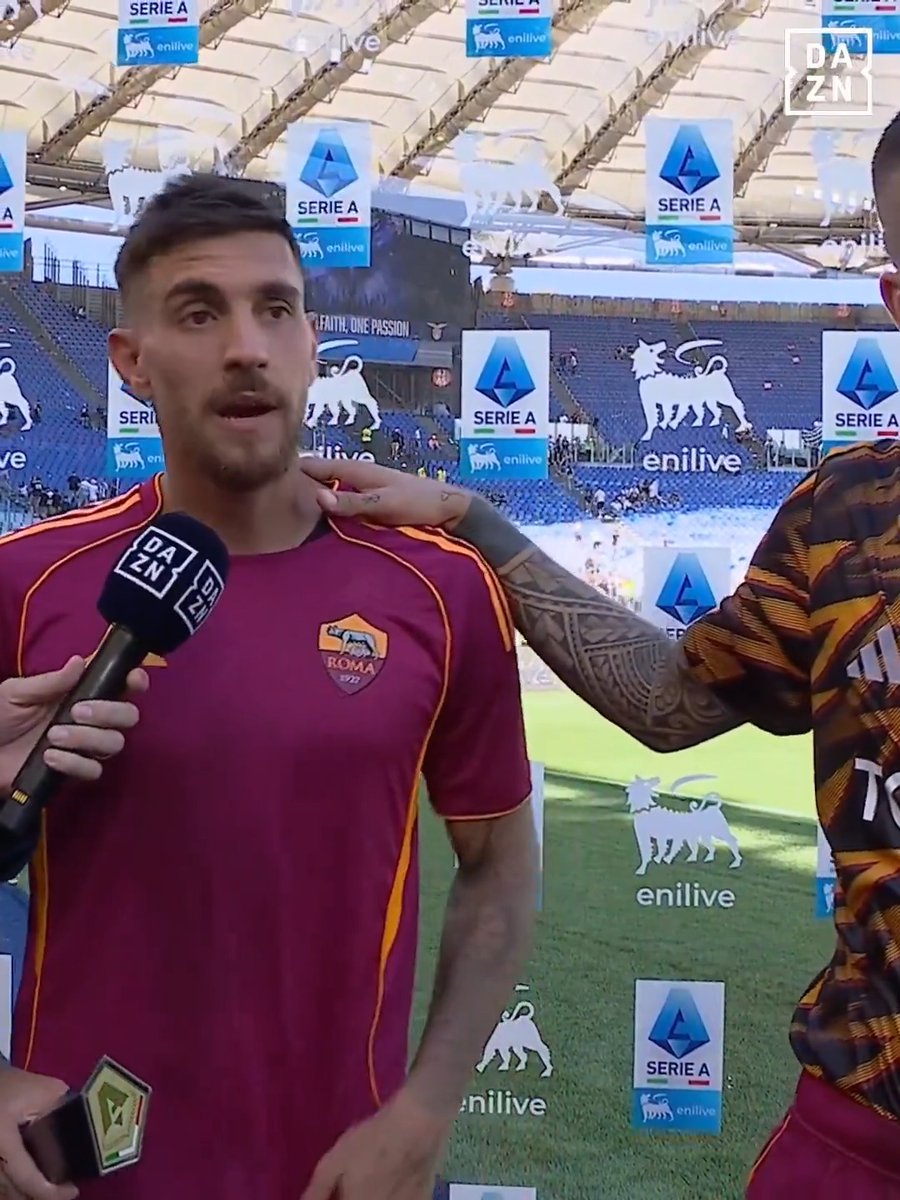𝑳𝒐𝒓𝒆𝒏𝒛𝒐 𝑷𝒆𝒍𝒍𝒆𝒈𝒓𝒊𝒏𝒊 👉💛❤️ L'amore per la #Roma, la commozione per il gol e la sincerità sul futuro 🥹🎙️ Tommaso Turci 🎤 #Pellegrini #LazioRoma #DAZN