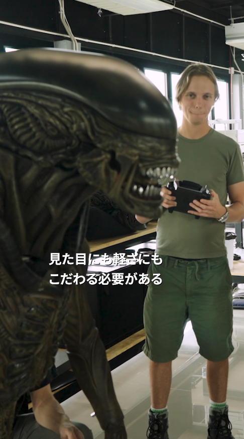◥◣◥◣ エイリアンの裏側を公開⚠️ ◢◤◢◤ 恐ろしい“ゼノモーフ”が完成に至るまで―― 制作の裏側を紹介💥 『#エイリアンアース』Ep.8 配信まであと2日🌍 #エイリアンついに地球へ を付けて 最終話への期待をポスト👽 #ディズニープラス スターで独占配信中