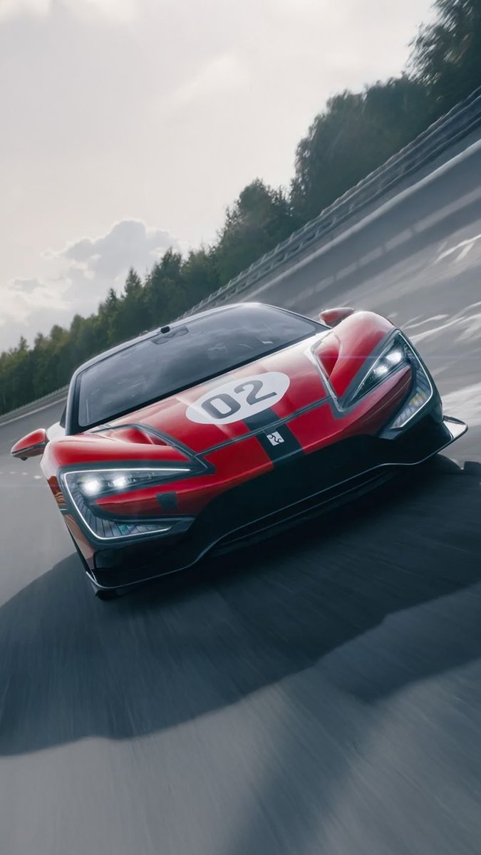 The 3000hp Yangwang U9 Xtreme is officially faster than a Bugatti Chiron Super Sport 300+!