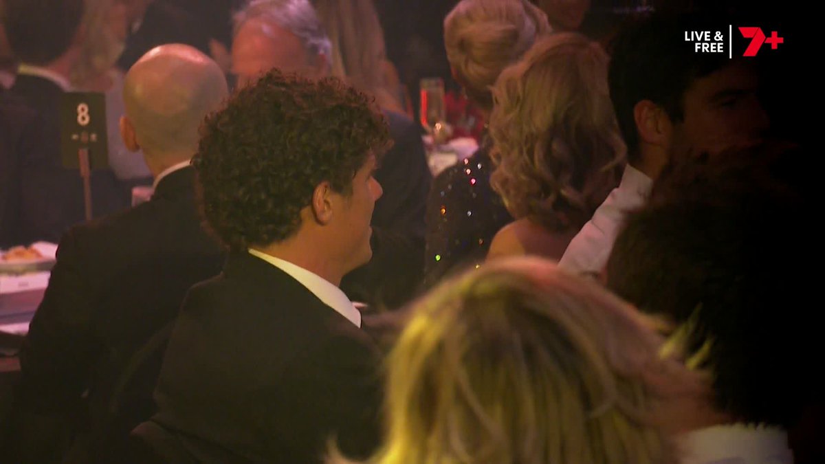 Danger is activating recruiter mode on his day off 😳 #Brownlow