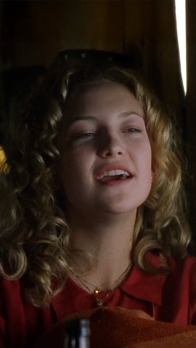 The things I’d do to be on that bus. Film: ALMOST FAMOUS (2000)