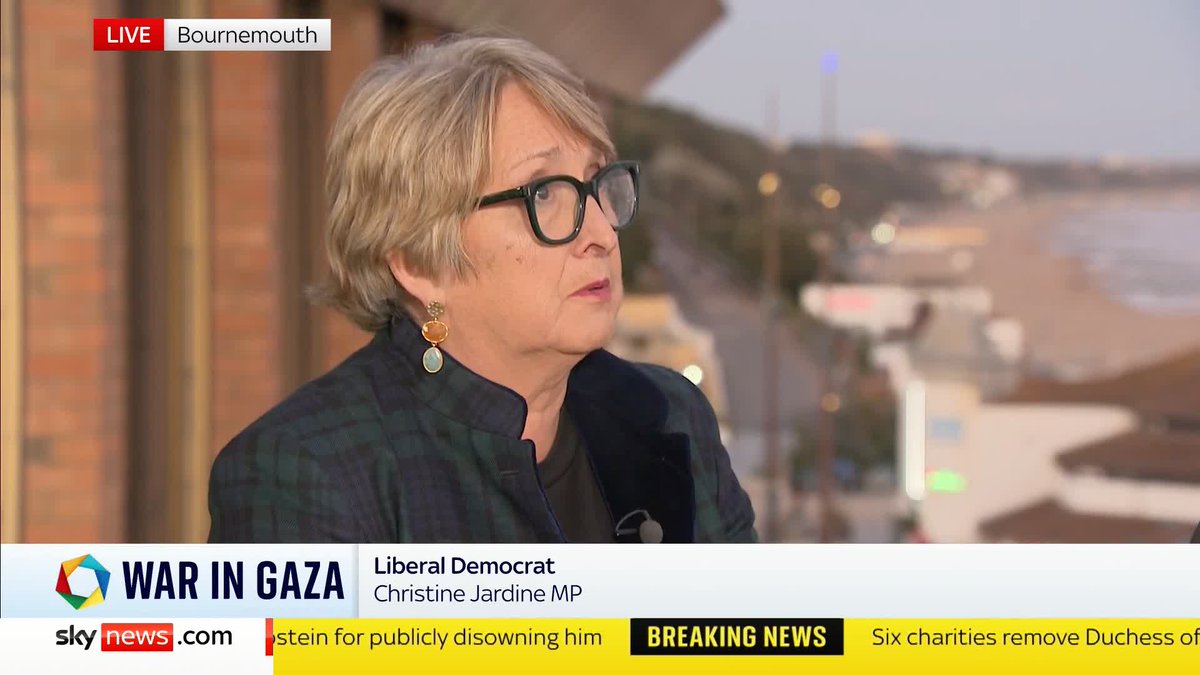 🗣️ “Something has to be done to stop the people in Gaza going through this on a daily basis” Christine Jardine MP speaks to Sky's Darren McCaffrey as the UK officially recognises the state of Palestine. 👇🏼 📺 Sky 501, Virgin 602, Freeview 233 and YouTube