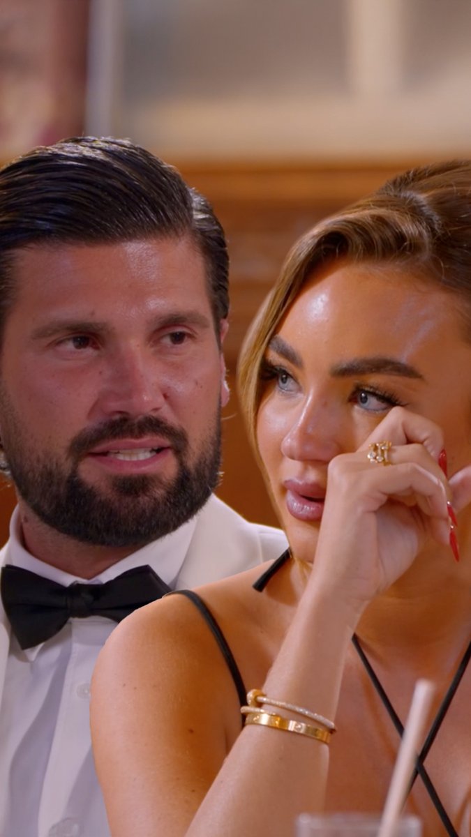 "It's a shame that other things got in the way" 💔 #TOWIE