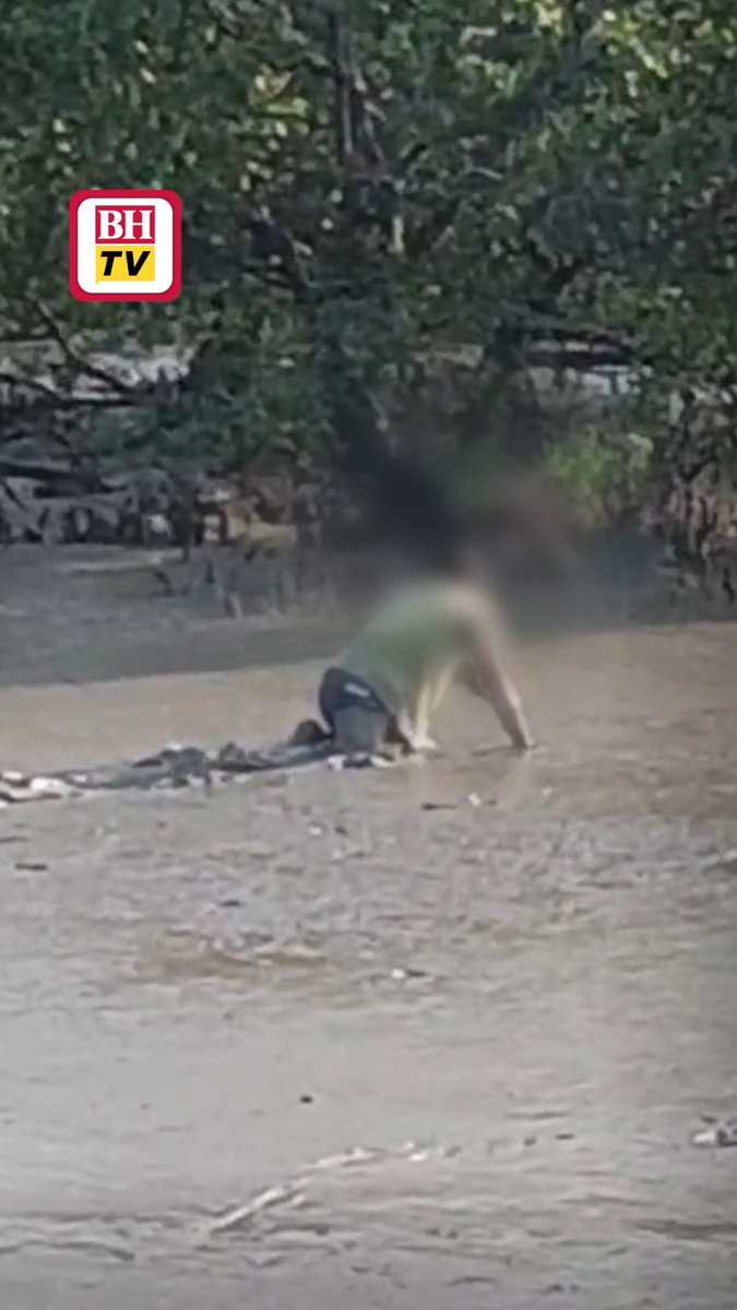 Seorang bapa sanggup terjun ke kawasan berlumpur di Jeti Pasar Bisik, di Sungai Petani meninggalkan anak lelakinya berusia 10 tahun untuk mengelak dicekup Agensi Antidadah Kebangsaan (AADK) dalam operasi, hari ini. Berita penuh: