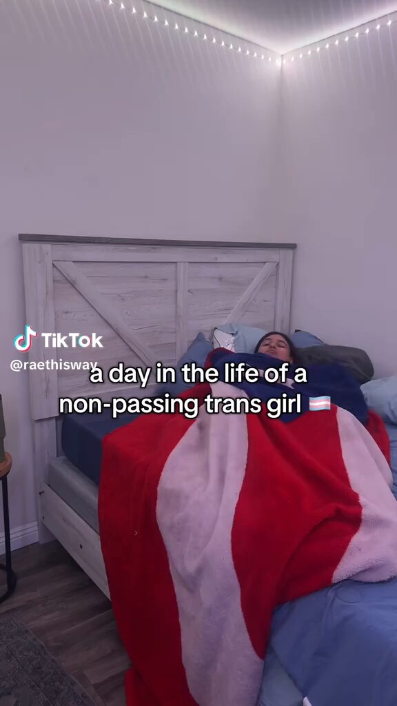 A day in the life of a non-passing trans girl 🏳️‍⚧️