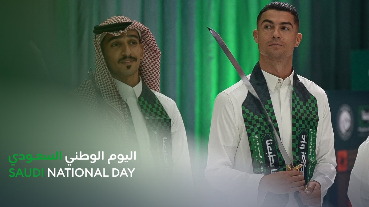 من مُختلف الأوطانِ حضروا .. وعلى أرضِ الأحـلام عاشوا .. 🇸🇦 في اليـوم الوطني السعـودي .. مُحبّـون يُعبـرون عن مشاعرهم 💚